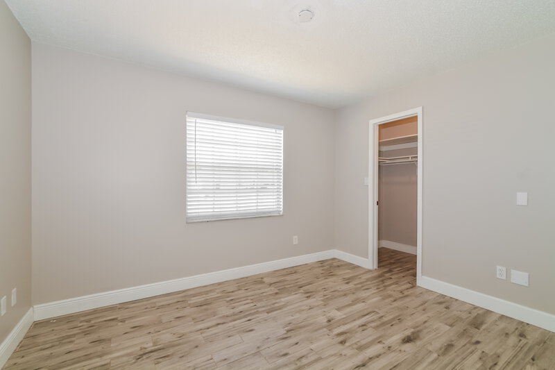 0/Mo, 1301 Baranova Rd Ocoee, FL 34761 Bedroom View 3