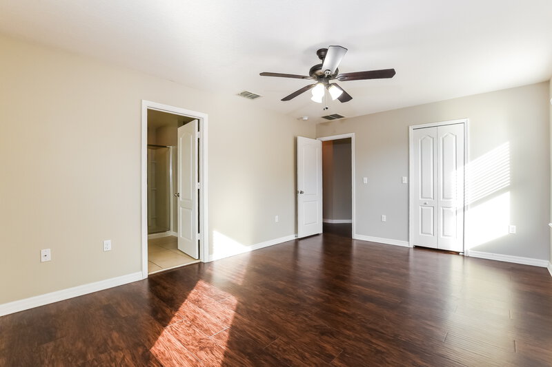 2,390/Mo, 1928 Acacia Dr Kissimmee, FL 34758 Main Bedroom View 2