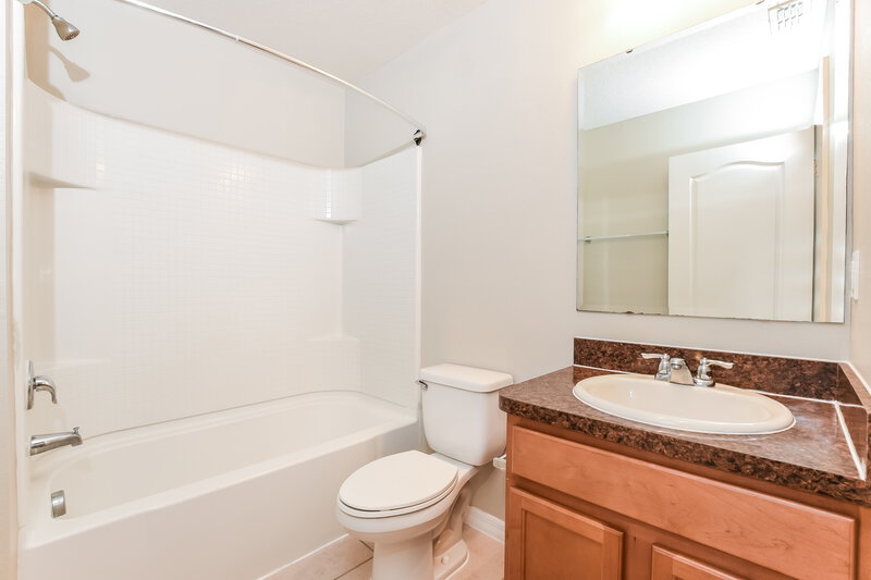 2,390/Mo, 1928 Acacia Dr Kissimmee, FL 34758 Bathroom View