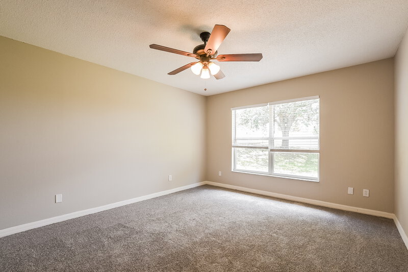 2,600/Mo, 11507 Brandiwine Ct Clermont, FL 34711 Main Bedroom View
