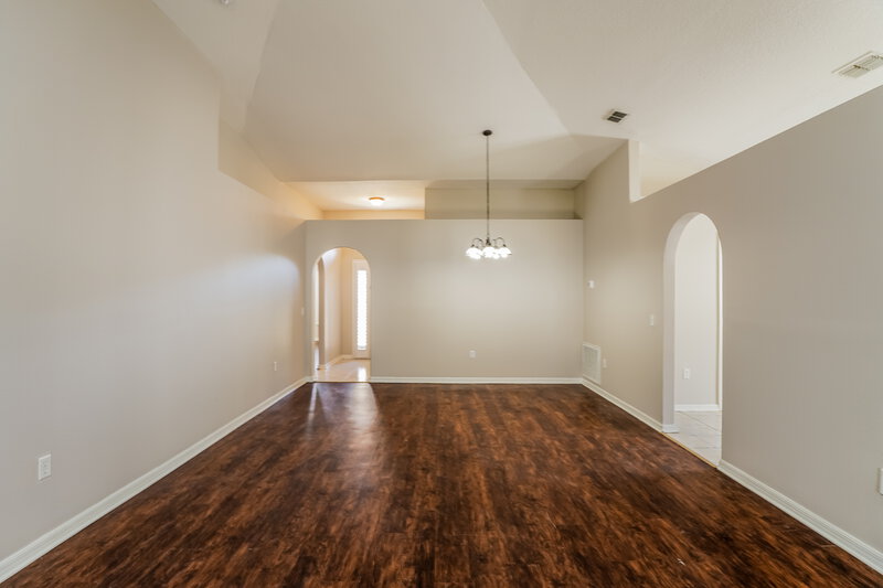 1,890/Mo, 2109 Tealwood Cir Tavares, FL 32778 Dining Room View