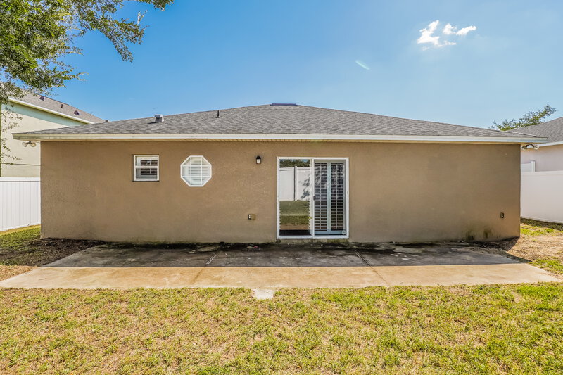 1,890/Mo, 2109 Tealwood Cir Tavares, FL 32778 Rear View