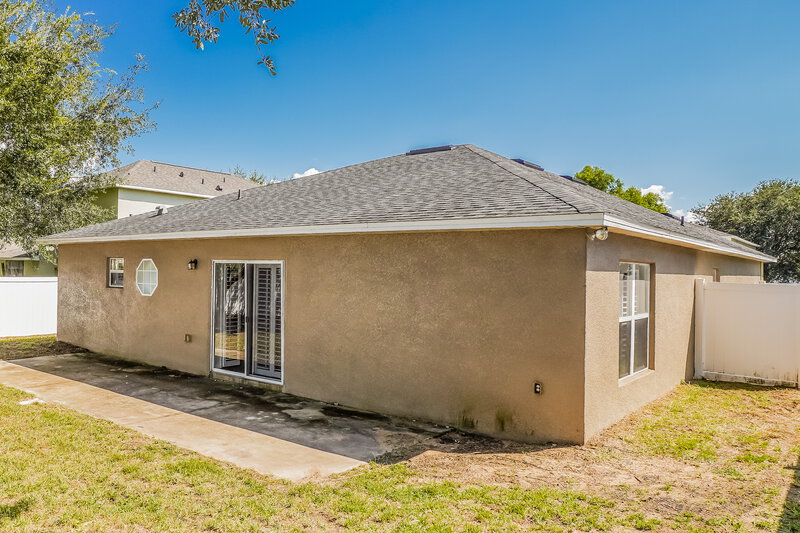 1,890/Mo, 2109 Tealwood Cir Tavares, FL 32778 Rear View 2