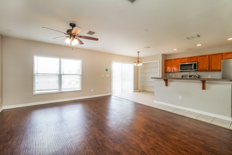 2,270/Mo, 1748 Portcastle Cir Winter Garden, FL 34787 Living Room View