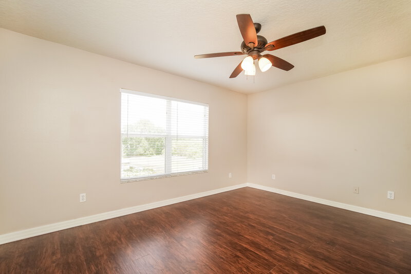 2,270/Mo, 1748 Portcastle Cir Winter Garden, FL 34787 Main Bedroom View 2