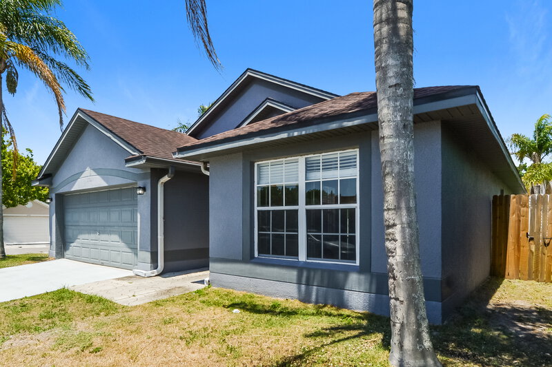2,690/Mo, 11001 Siting Pl Orlando, FL 32825 Front View