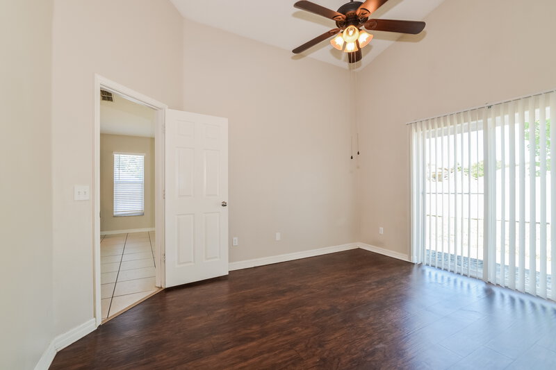 2,690/Mo, 11001 Siting Pl Orlando, FL 32825 Main Bedroom View