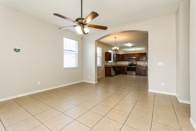 2,435/Mo, 1828 Putney Cir Orlando, FL 32837 Family Room View 2