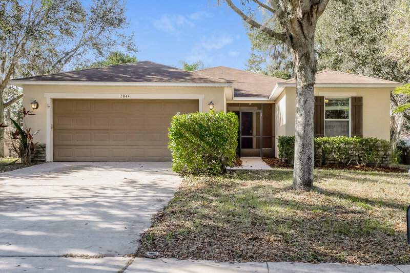 2,340/Mo, 2044 Wavy Leaf Ct Apopka, FL 32712 External View