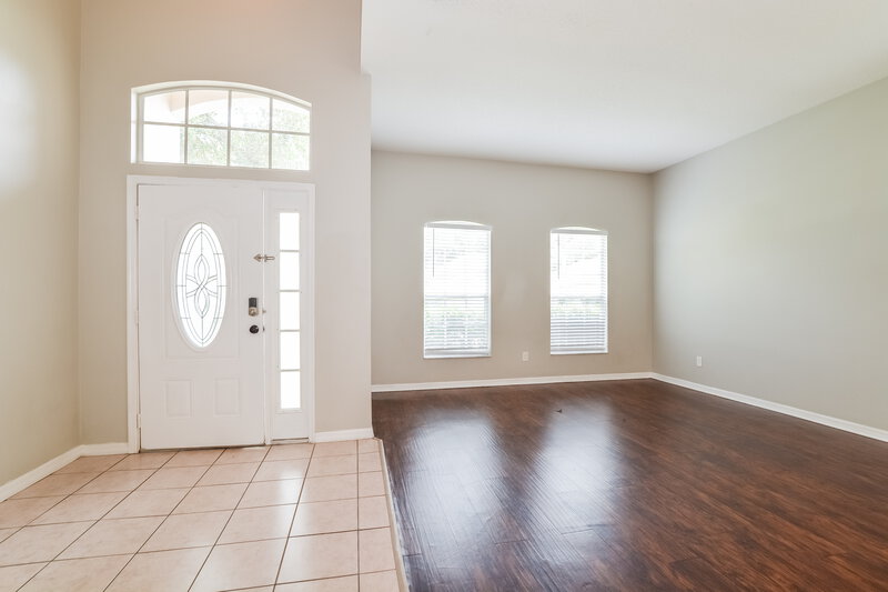 2,730/Mo, 1125 Cherry Valley Way Orlando, FL 32828 Living Room View