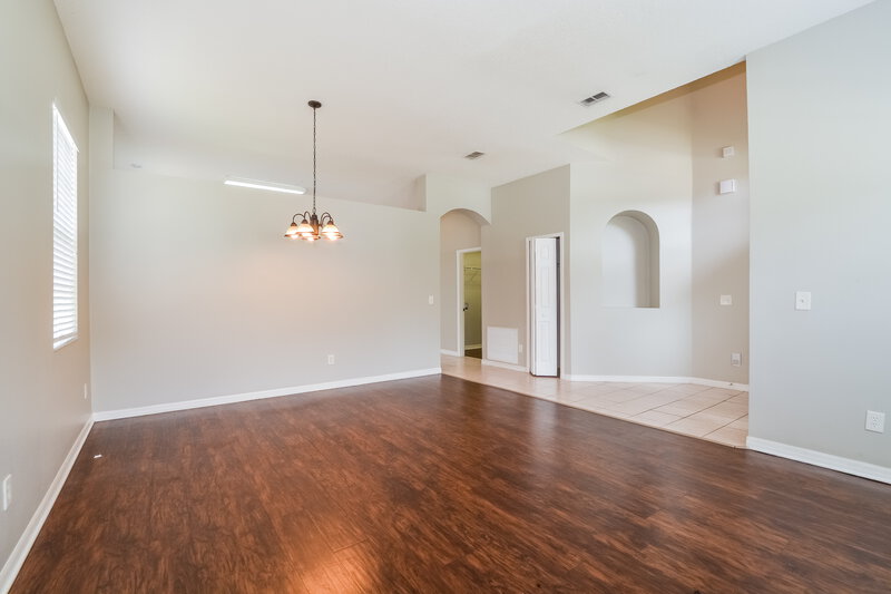2,730/Mo, 1125 Cherry Valley Way Orlando, FL 32828 Living Room View 2