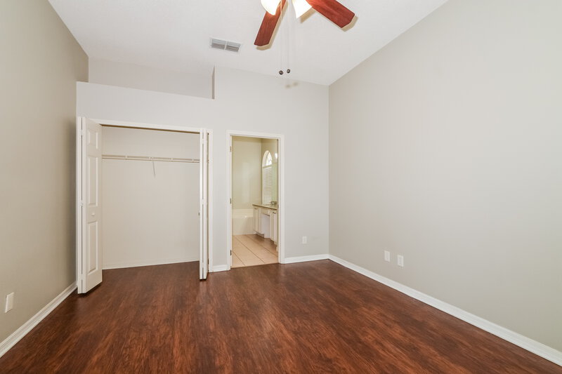 2,730/Mo, 1125 Cherry Valley Way Orlando, FL 32828 Main Bedroom View