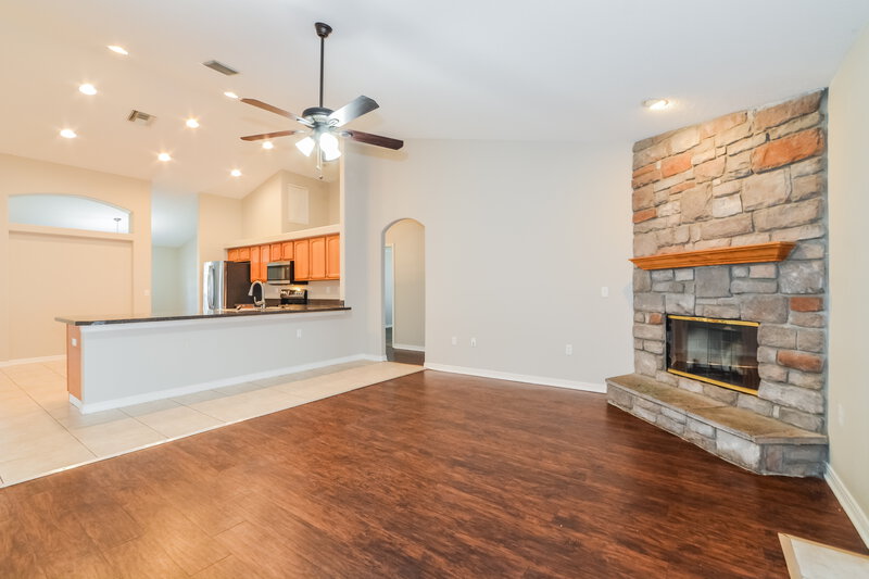 2,460/Mo, 4209 Prairie Iris Ct Saint Cloud, FL 34772 Living Room View 2