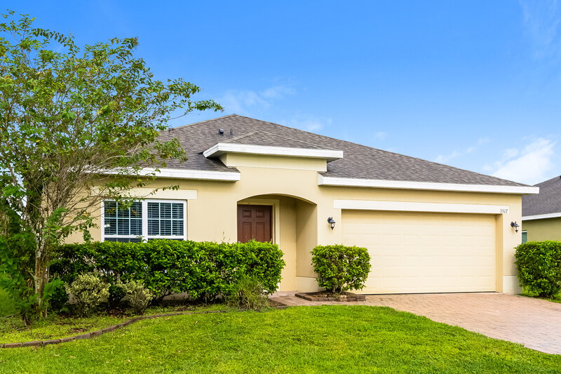2,080/Mo, 3517 Hook Bill Dr Saint Cloud, FL 34772 Front View