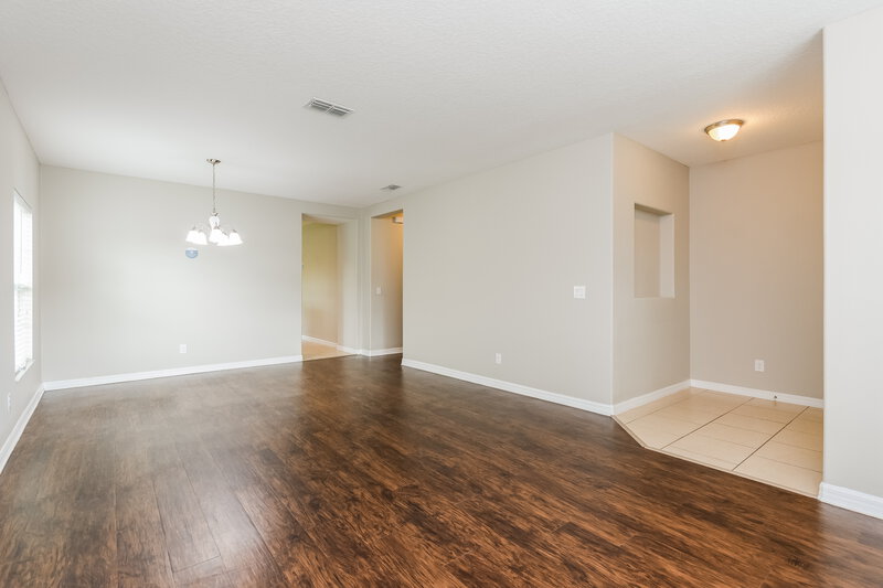 2,080/Mo, 3517 Hook Bill Dr Saint Cloud, FL 34772 Living Room View