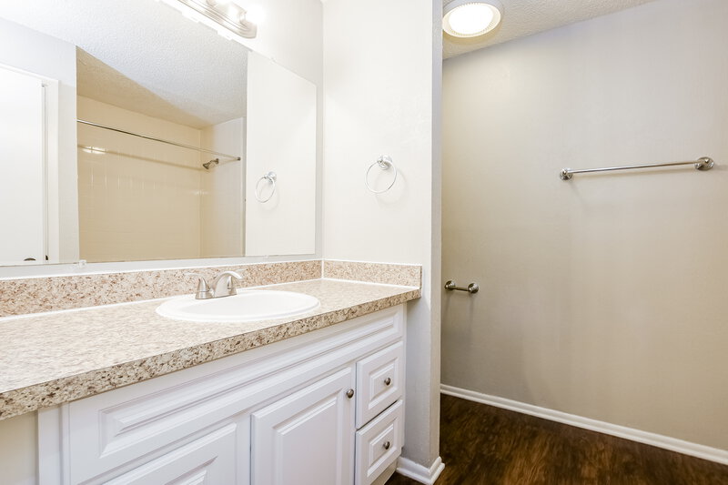 2,485/Mo, 385 Glenholly Ct Casselberry, FL 32707 Bathroom View