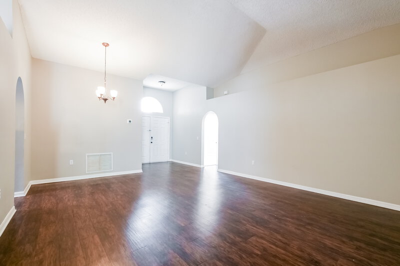 2,310/Mo, 3837 Cinnamon Fern Loop Clermont, FL 34714 Living Room View 2