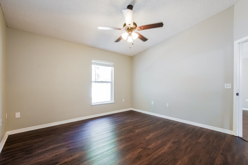 2,310/Mo, 3837 Cinnamon Fern Loop Clermont, FL 34714 Main Bedroom View 2