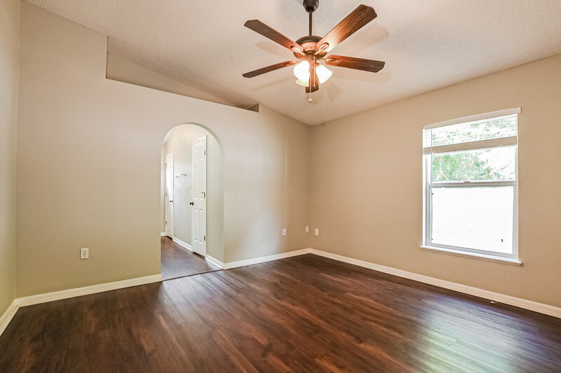 2,225/Mo, 3837 Cinnamon Fern Loop Clermont, FL 34714 Main Bedroom View 2