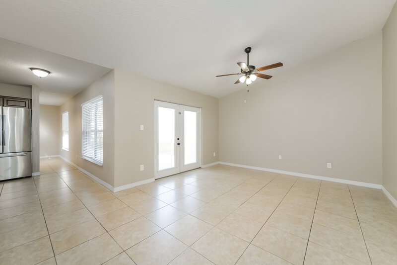 2,430/Mo, 2782 Muscatello St Orlando, FL 32837 Family Room View
