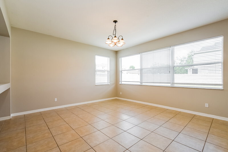 2,300/Mo, 4684 Barbados Loop Clermont, FL 34711 Dining Room View