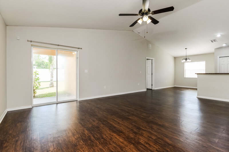 1,965/Mo, 2533 Bobby Lee Lane Saint Cloud, FL 34772 Living Room View
