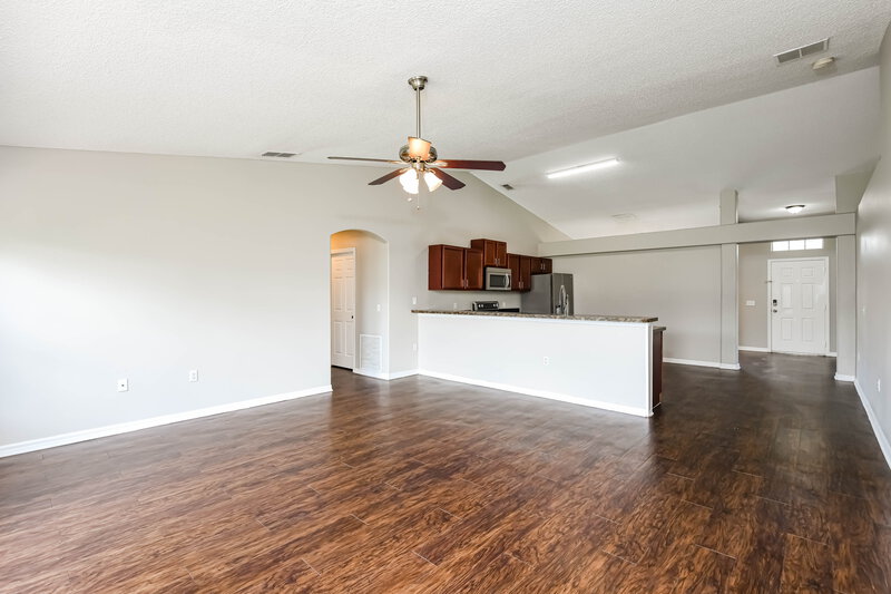 1,895/Mo, 313 Cornwallis Ct Kissimmee, FL 34758 Living Room View 3