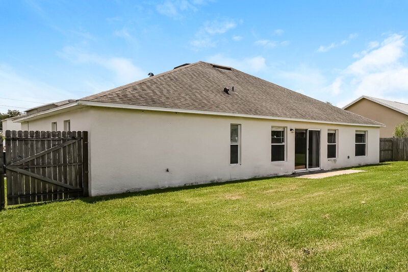 1,895/Mo, 313 Cornwallis Ct Kissimmee, FL 34758 Rear View