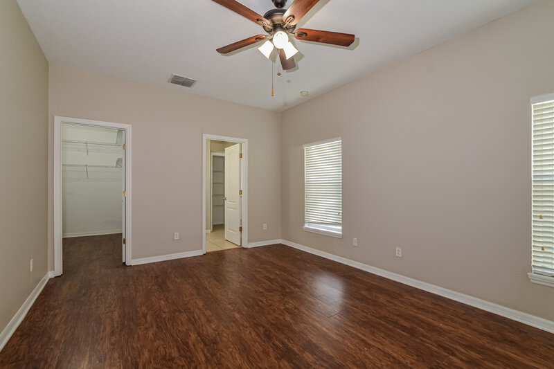 2,275/Mo, 2061 Ribbon Falls Pkwy Orlando, FL 32824 Main Bedroom View