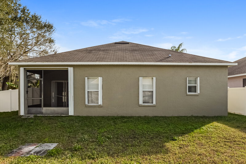 2,275/Mo, 2061 Ribbon Falls Pkwy Orlando, FL 32824 Rear View