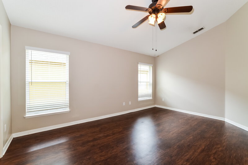 2,330/Mo, 4240 Forest Island Drive Orlando, FL 32826 Main Bedroom View 2
