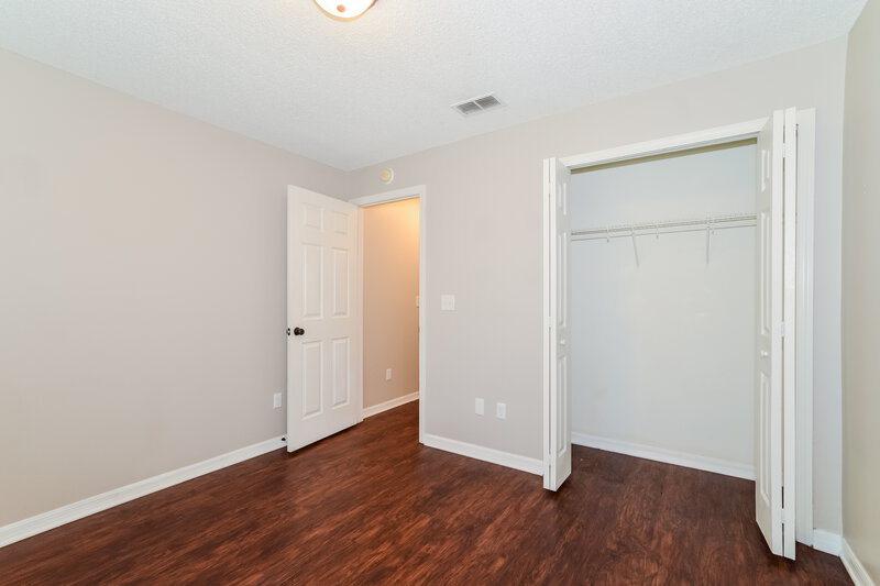 2,330/Mo, 4240 Forest Island Drive Orlando, FL 32826 Bedroom View 2