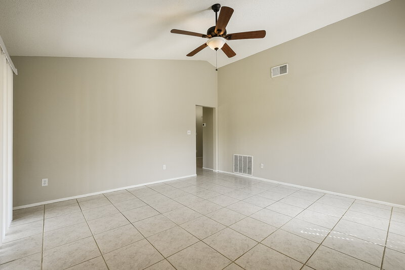 2,390/Mo, 1000 Dinero Dr Winter Springs, FL 32708 Living Room View