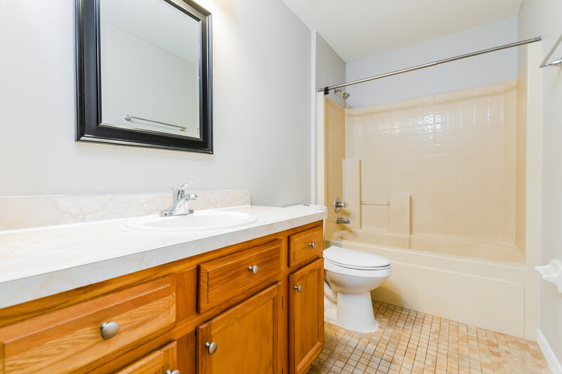 2,245/Mo, 1207 Whitewood Way Clermont, FL 34714 Bathroom View