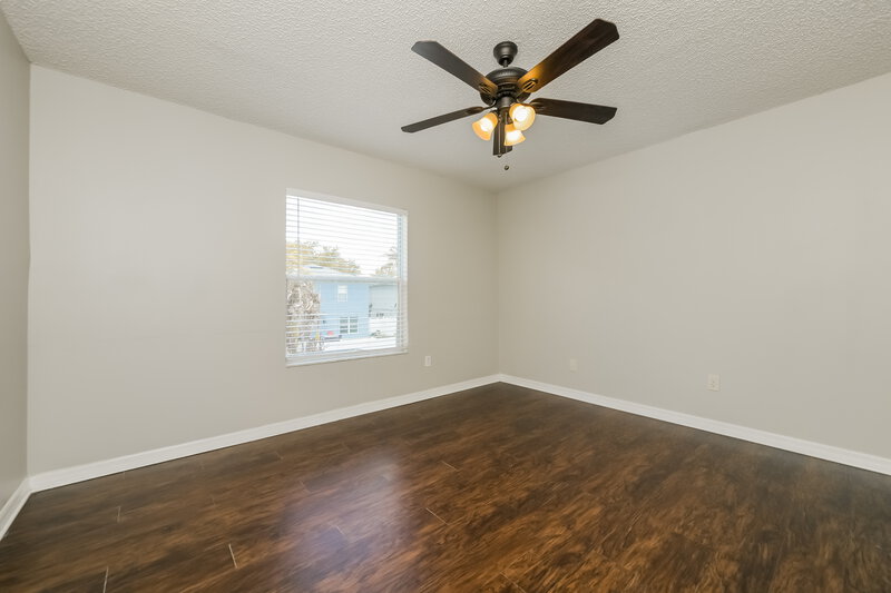 2,450/Mo, 1738 Sherbourne Street Winter Garden, FL 34787 Main Bedroom View