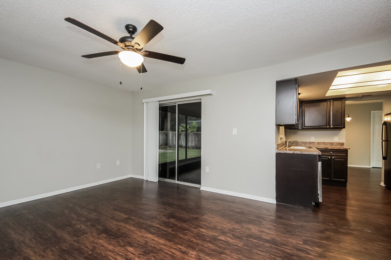 3,510/Mo, 1605 Colony Ave Kissimmee, FL 34744 Living Room View