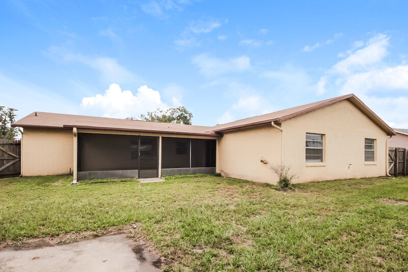 3,510/Mo, 1605 Colony Ave Kissimmee, FL 34744 Rear View