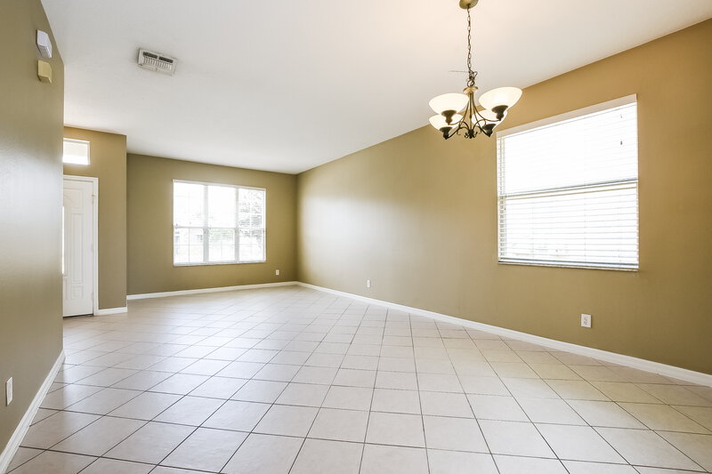 2,485/Mo, 3714 Pyrite Drive Orlando, FL 32826 Dining Room View