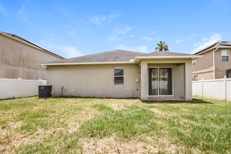 2,485/Mo, 3714 Pyrite Drive Orlando, FL 32826 Rear View