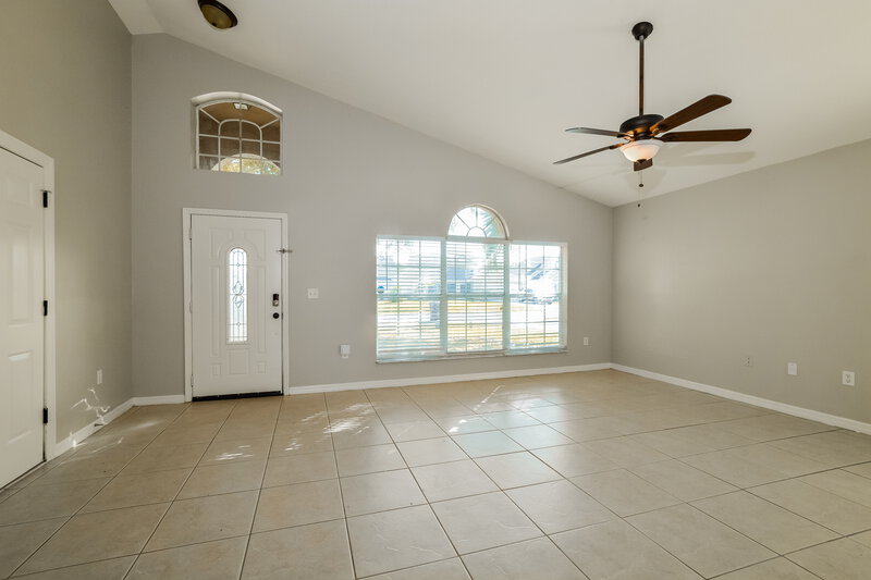1,960/Mo, 3316 Kelsey Ln Saint Cloud, FL 34772 Living Room View