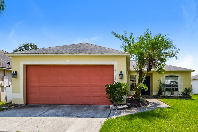 2,050/Mo, 4124 Stonefield Dr Orlando, FL 32826 External View