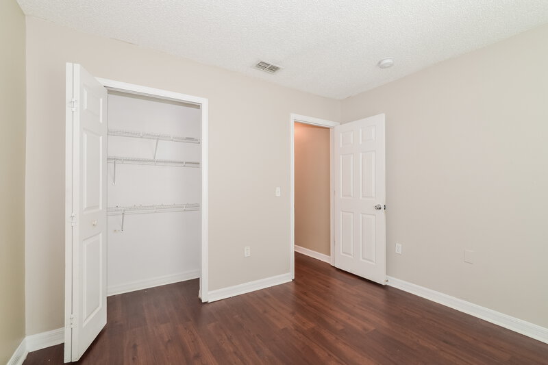 2,050/Mo, 4124 Stonefield Dr Orlando, FL 32826 Bedroom View 3