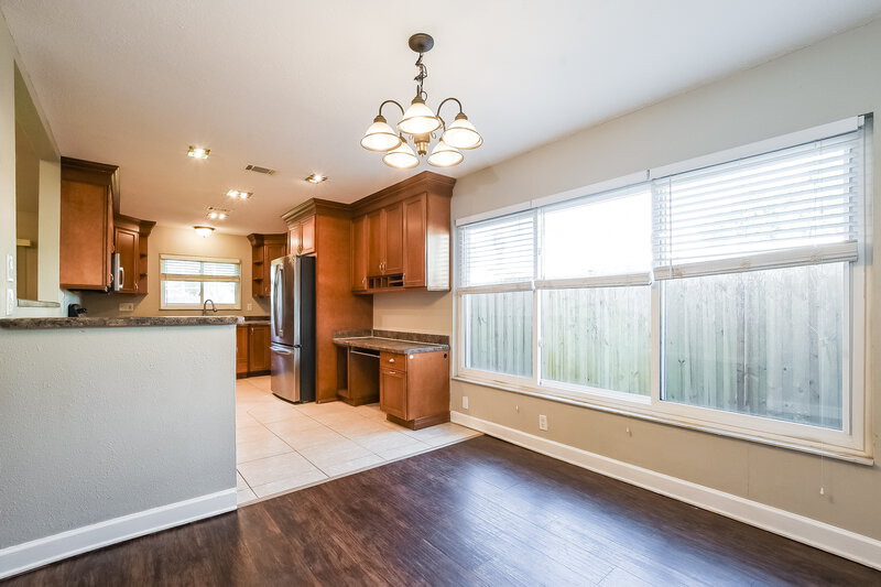 2,240/Mo, 1009 Black Willow Dr Oviedo, FL 32765 Dining Room View 2