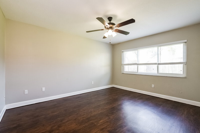 2,240/Mo, 1009 Black Willow Dr Oviedo, FL 32765 Main Bedroom View