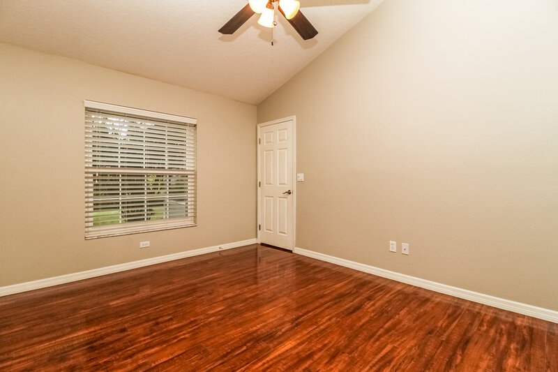 3,090/Mo, 1215 Creek Woods Circle Saint Cloud, FL 34772 Main Bedroom View 2