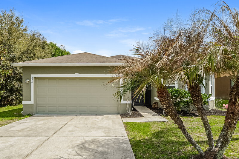 2,220/Mo, 220 Daigledog St Saint Cloud, FL 34772 External View