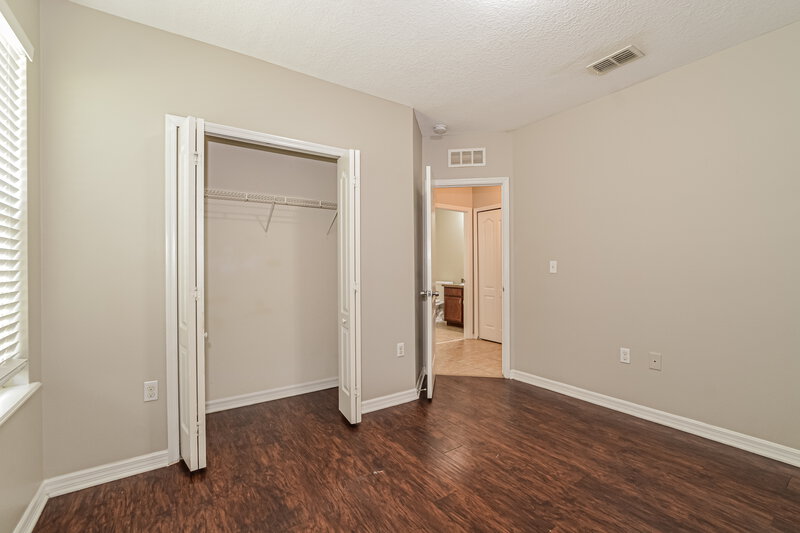 2,220/Mo, 220 Daigledog St Saint Cloud, FL 34772 Bedroom View 4