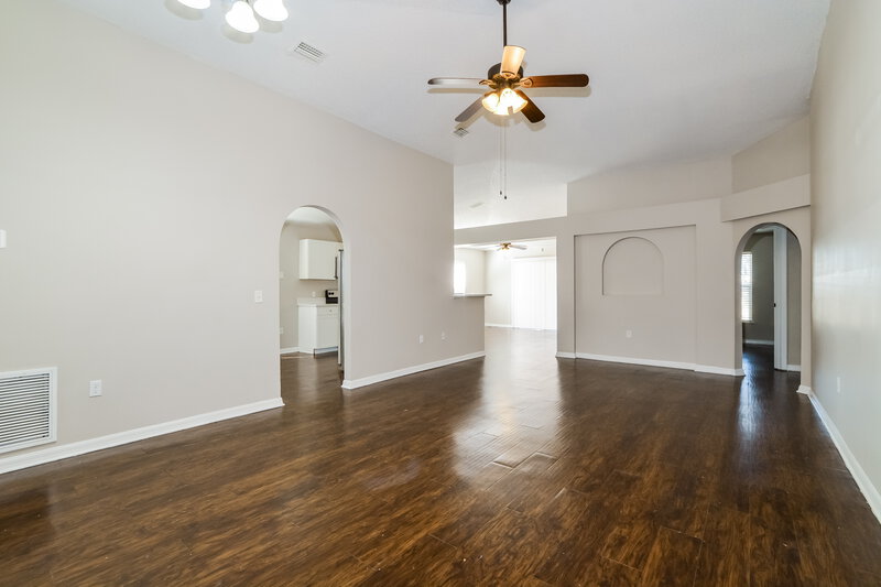 2,815/Mo, 254 Regal Downs Cir Winter Garden, FL 34787 Living Room View