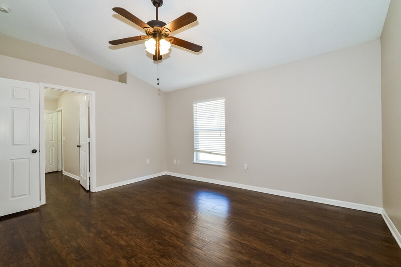 2,815/Mo, 254 Regal Downs Cir Winter Garden, FL 34787 Main Bedroom View 2