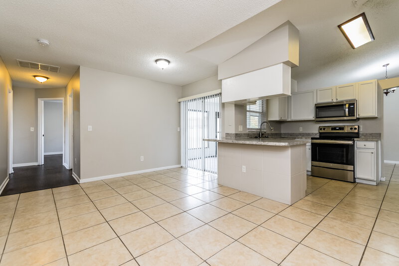 2,275/Mo, 115 Pine Top Ln Kissimmee, FL 34758 Floorplan View 3